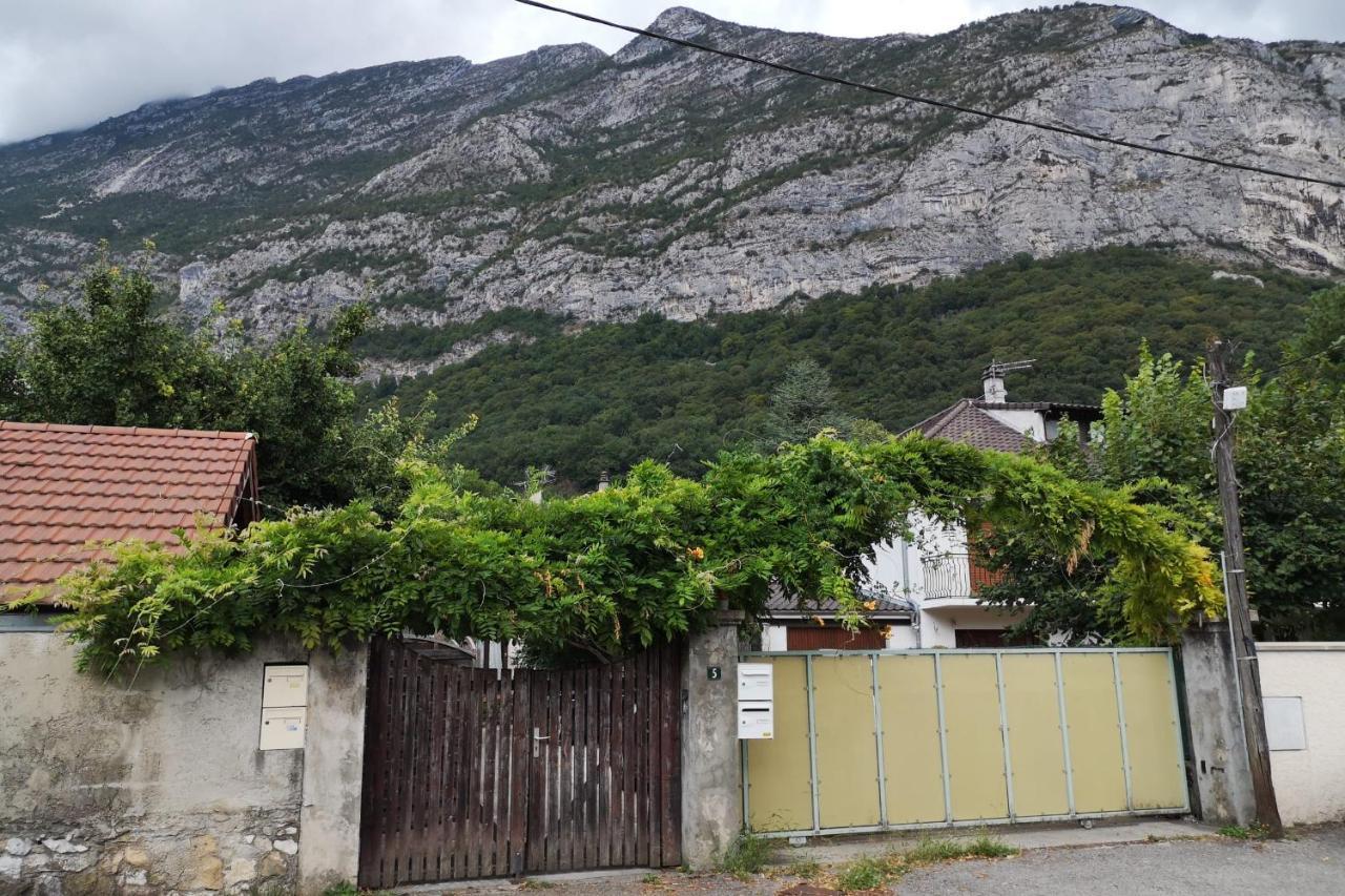 #M1 La Maisonnette Des 3 Ponts Terrace Saint-Egreve Exterior photo